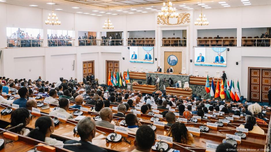 የኢትዮጵያ የውጭ ዕዳ ጠቅላይ ሚኒስትር ዐቢይ አሕመድ እንዳሉት “ከ23 ቢሊዮን ዶላር አይበልጥም”?