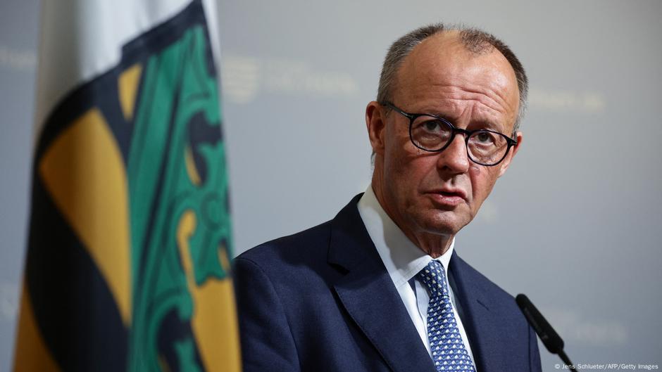 Germany news: Merz welcomes chip investment in Saxony DW 10/29/2025