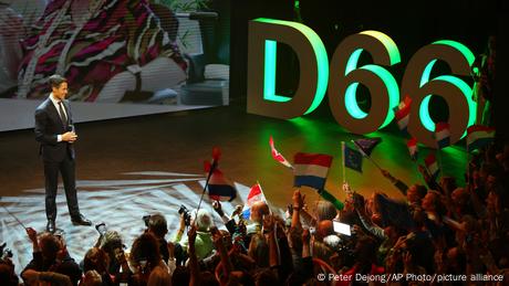 Ολλανδία: Το φιλελεύθερο D66 πάει για το 76+