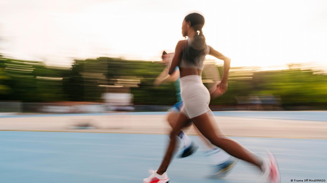 Realizar actividad física sigue siendo uno de los mejores remedios para retrasar el envejecimiento y mantenerse vigoroso. 