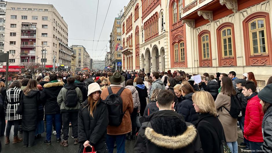 Studentski protesti na Studentskom trgu u Beogradu decembra 2024.