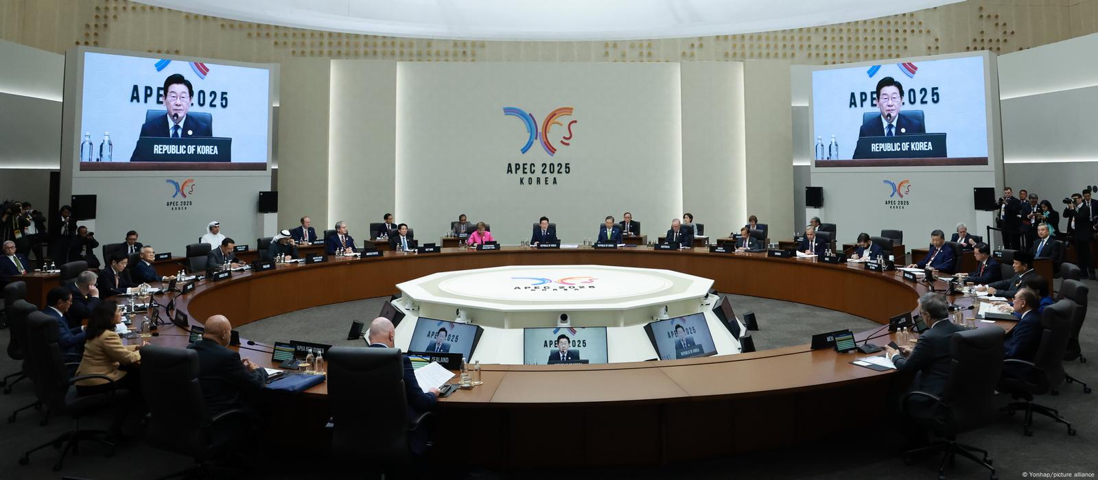 APEC: Xi llama a "proteger conjuntamente" el libre comercio – DW – 31/10/2025