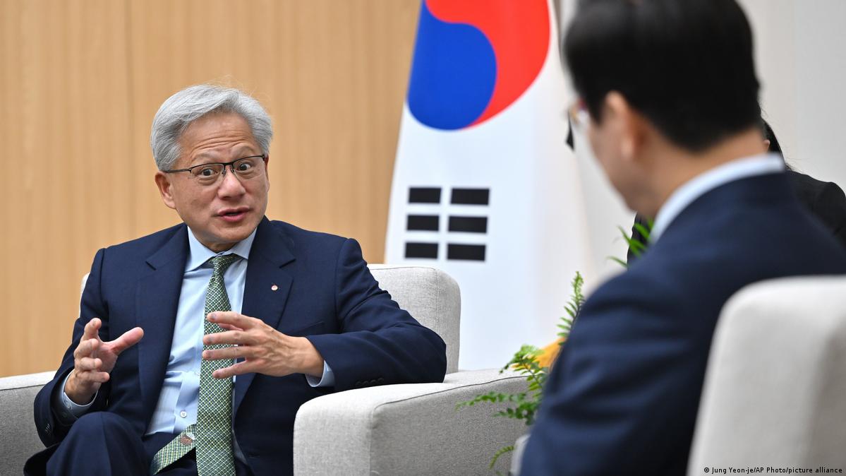 英伟达将向韩国供应26万枚尖端芯片– DW – 2025年10月31日