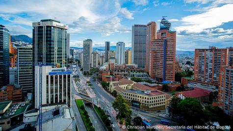 Vista de edificios de la ciudad de Bogotá, en Colombia Vista de edificios de la ciudad de Bogotá, en Colombia