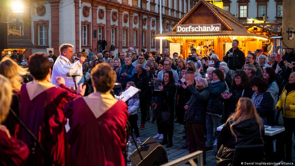 Jarmarki bożonarodzeniowe. Żniwa dla kieszonkowców