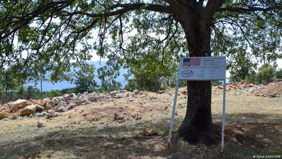 Selo Planjane na Kosovu NATO je bombardovovao municijom sa osiromašenim uranijumom.