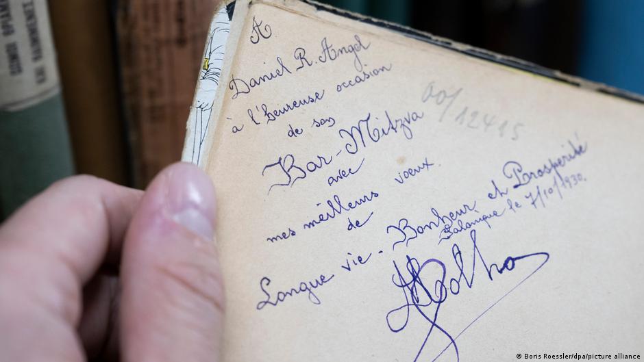 Zrabowane za Hitlera. Książki trafiają do spadkobierców