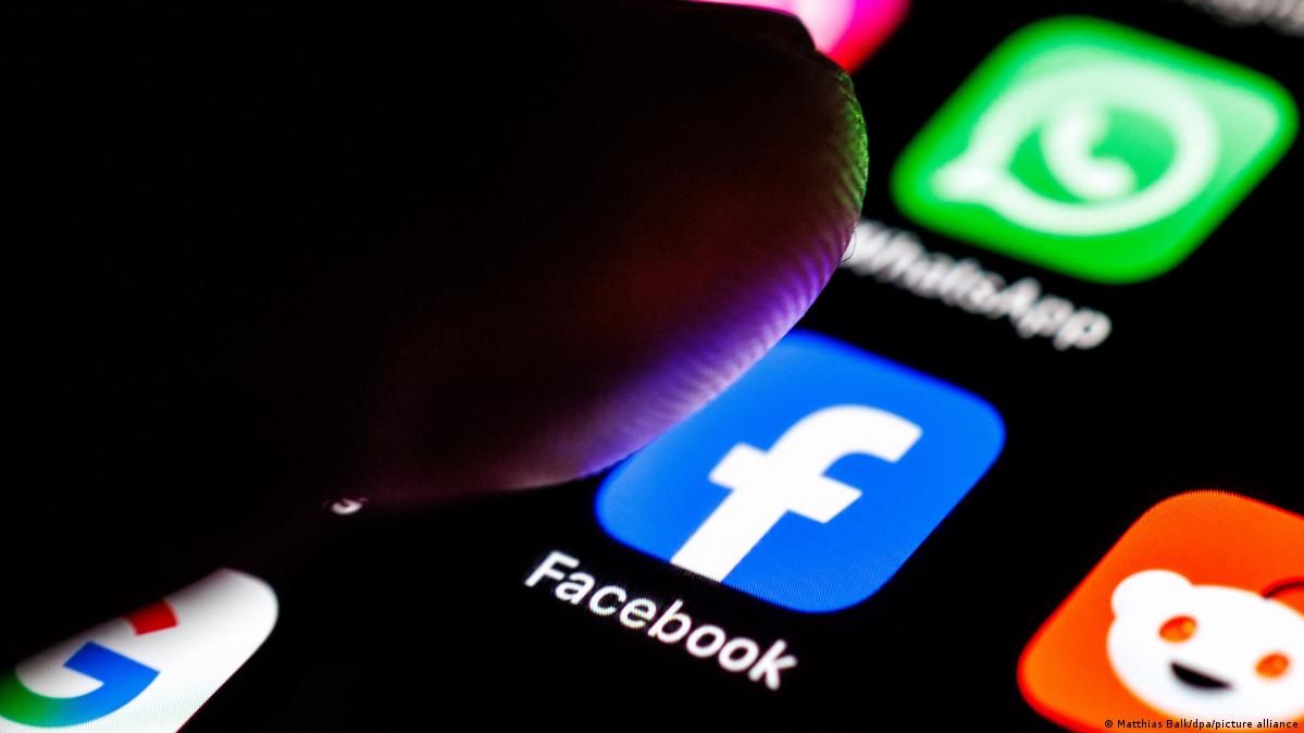 Meta shuts over 544,000 Australian accounts after ban