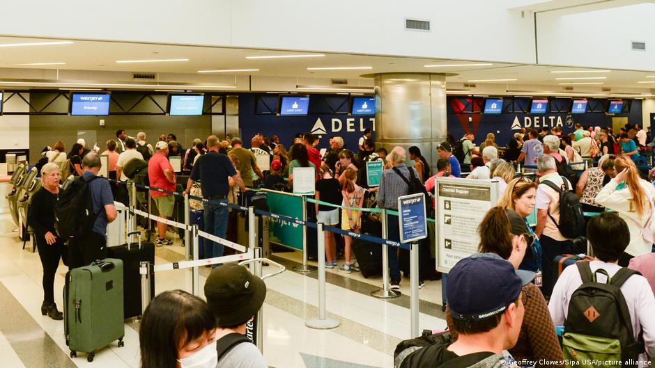 Na aerodromima se ništa nije kretalo - tvrd stav demokrata posebno su odobravali oni koji su sebii to mogli da priušte