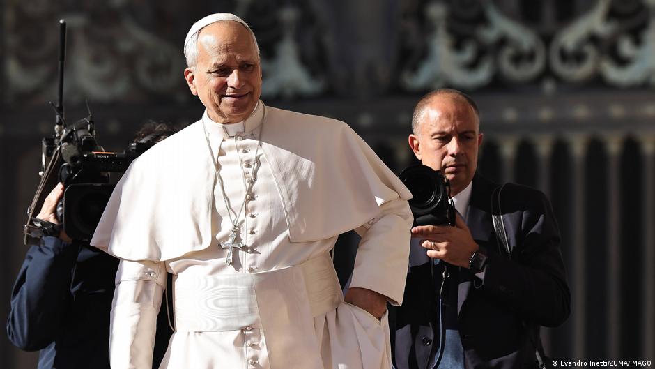 Pope Leo meets with clergy abuse survivors in Belgium  DW  11/09/2025