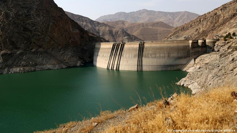 سد امیر کبیر در ایران