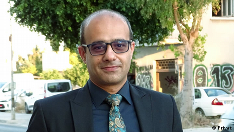 بهزاد احمدی‌نیا، روزنامه‌نگار حوزه نفت و انرژی