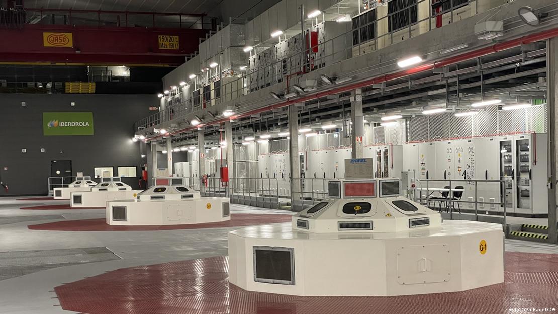 Turbinas de una central hidroeléctrica de bombeo.