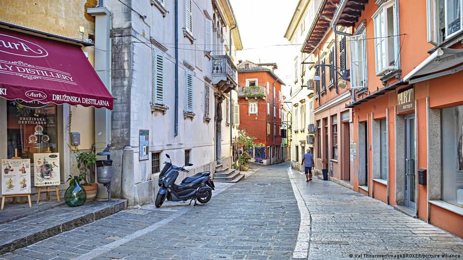 Ulica bez ljudi u slovenačkom Kopru