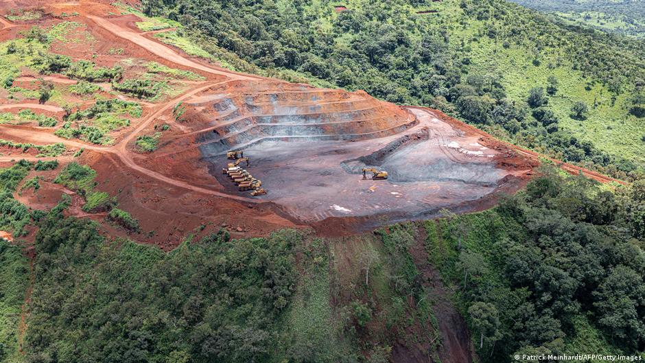 Inauguración de la mina Simandou en Guinea, un avance de $20 mil millones en mineral de hierro para China