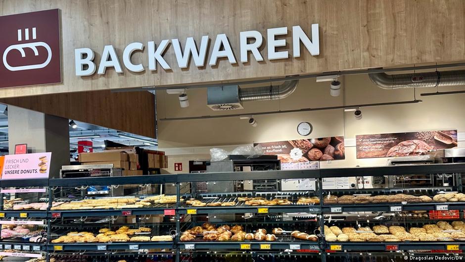 Peciva u nemačkoj samoposluzi