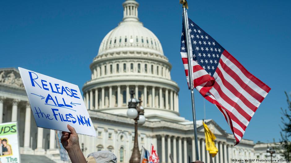 የአሜሪካ ህግ አውጭዎች የጄፌሪ ኤፕስታይን የወሲብ ቅሌት ሰነድ ይፋ እንዲሆን ዉሳኔ አሳለፉ