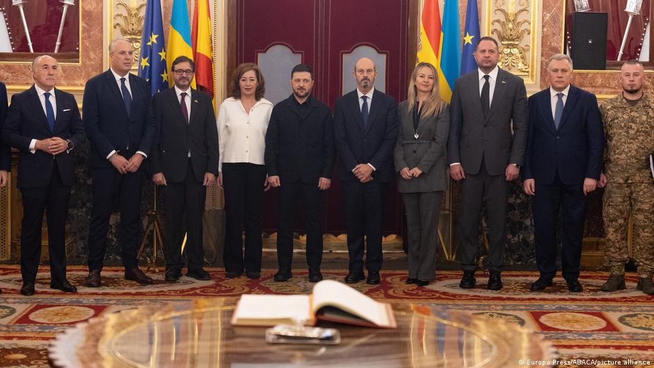 Миротворці в Україні: чи відправить Іспанія своїх військових