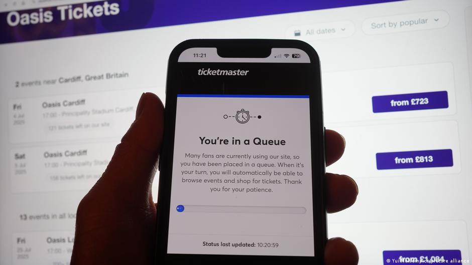 UK plans ban on ticket resale touts in bot-buying era
