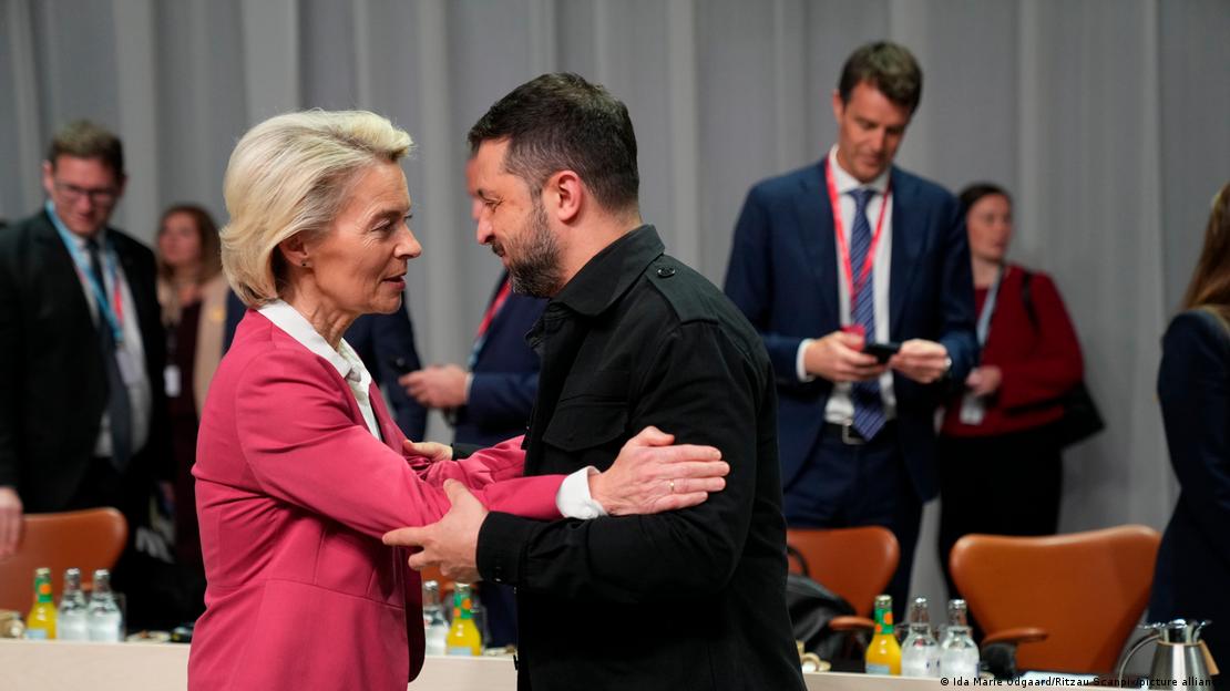 یوکرین کے صدر زیلینسکی اور یورپی کمیشن کی صدر ارزولا فان ڈیئر لایئن 