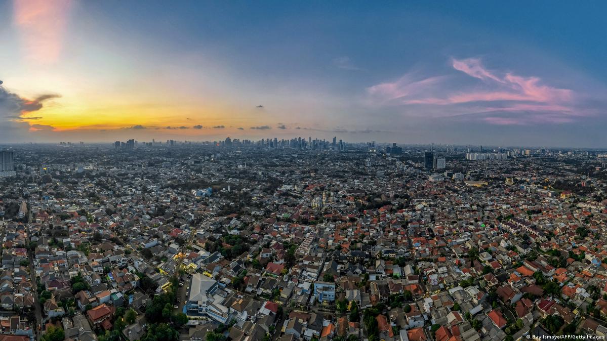 Jakarta Tops Largest Cities