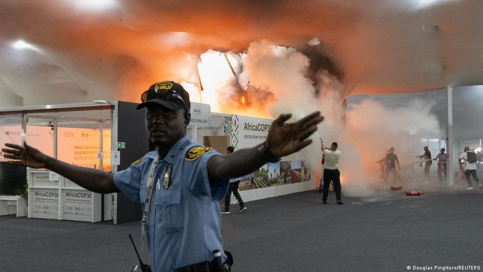 News kompakt: Weltklimakonferenz wird nach Brand fortgesetzt