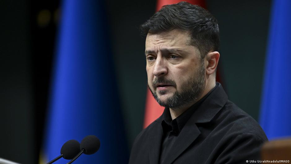 Trump's peace plan for Ukraine: What we know so far  DW  11/21/2025