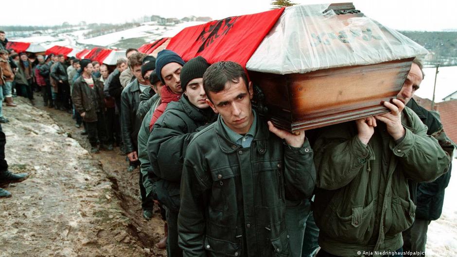 Në Kosovë shënohet 27 vjetori i Masakrës së Reçakut