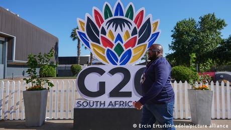 Der Auftakt des G20-Gipfels findet in Johannesburg in Südafrika unter dem Motto „Solidarität, Gleichheit und Nachhaltigkeit“ statt.