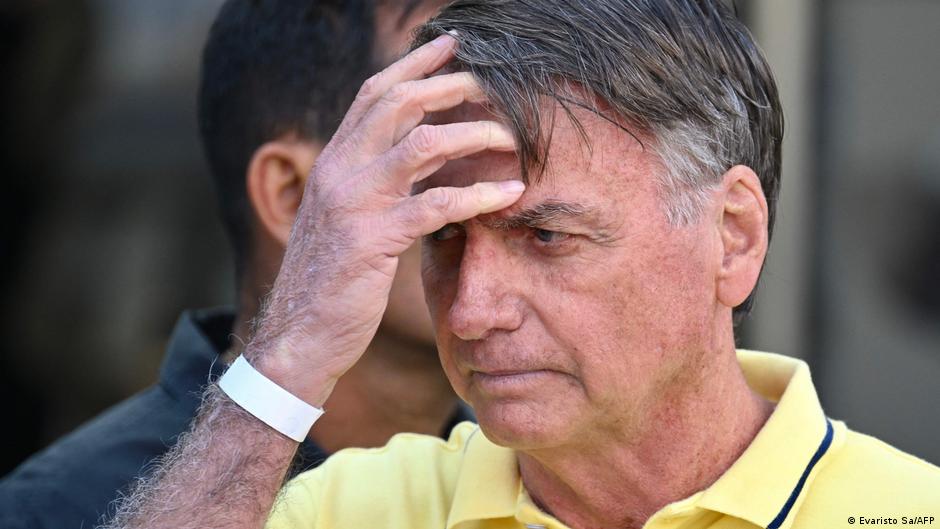 Brasilien-Ex-Pr-sident-Bolsonaro-ins-Gef-ngnis-gebracht