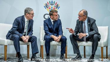 Στάρμερ, Μακρόν, Μερτς σε παλιότερη συνάντησή τους