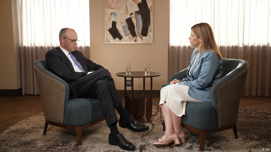 Merz warns Ukraine's sovereignty is non-negotiable DW 11/23/2025