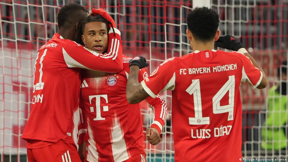 Bundesliga-FC-Bayern-wackelt-gegen-Freiburg-nur-kurz