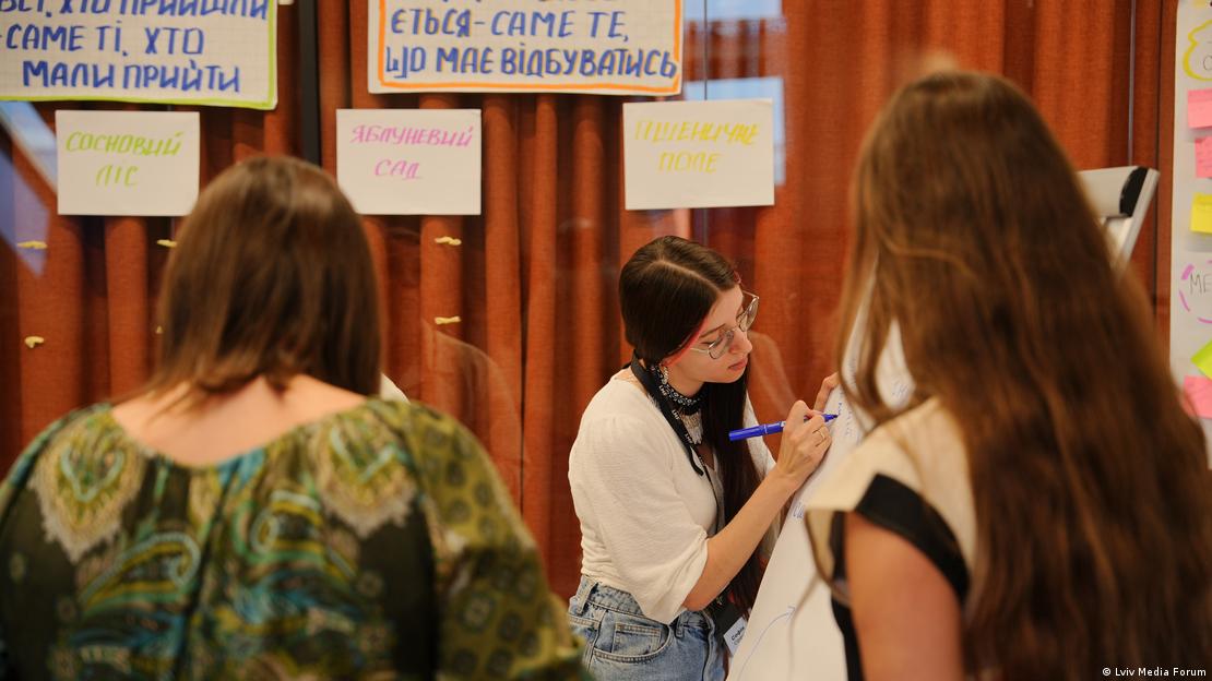 Ukraine: Redefining community journalism in times of war