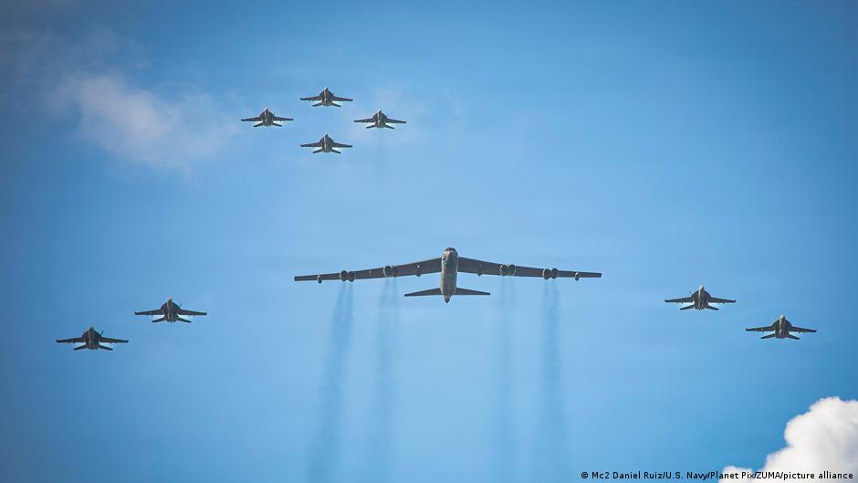 Trump warns against flying over Venezuelan airspace