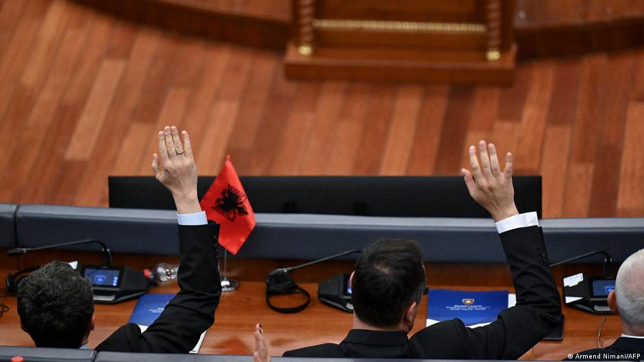 Kosovo-ohne-Regierung-ohne-Parlament-und-ohne-Haushalt