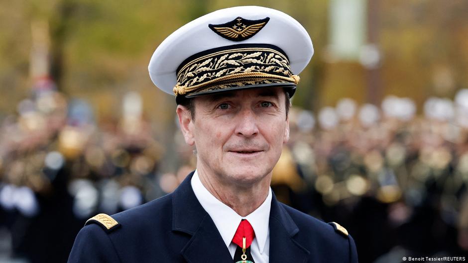 Načelnik Generalštaba, general Fabijen Mandon, zahteva od svojih sunarodnika da budu spremni na žrtvu