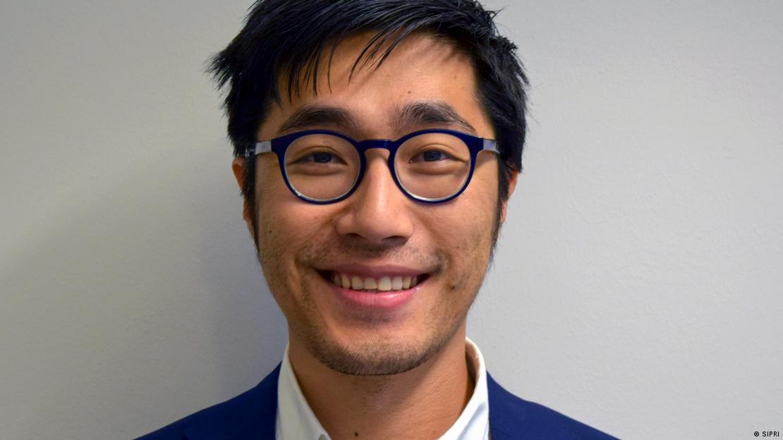 Д-р Нан Тиан, експерт на СИПРИ
