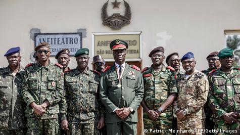 Guinée-Bissau Bissau 2025 | Le général Horta N'Tam et les chefs militaires après leur prestation de serment