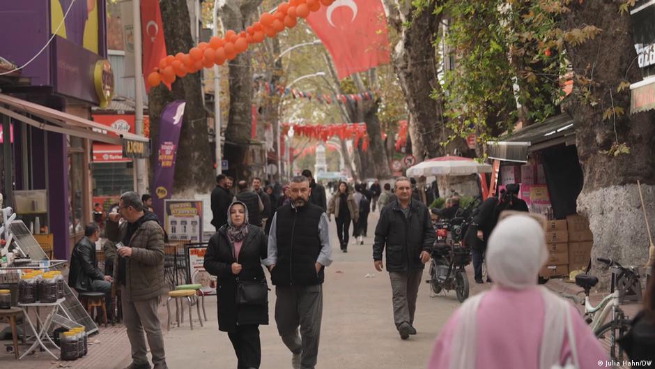 Turkish town hopes for Christian tourism boost – DW – 11