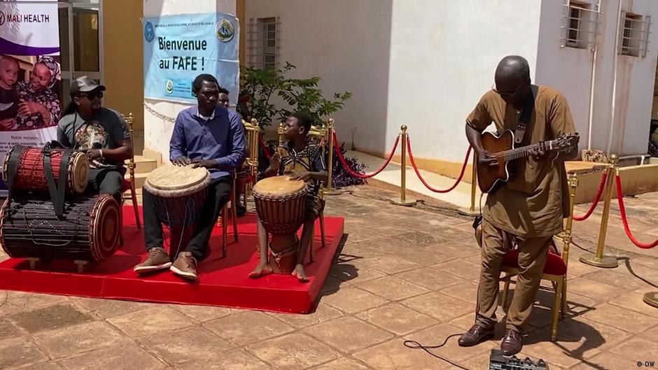 How in Mali music can save lives – DW – 12
