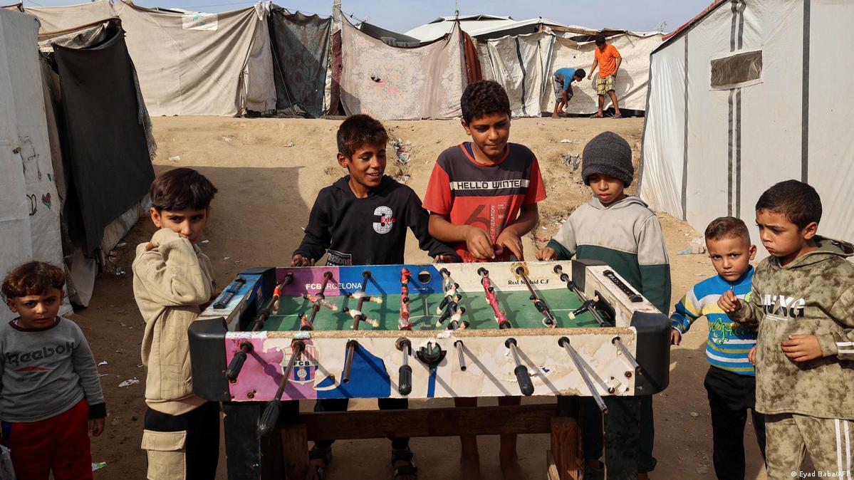 Más de 100 niños han muerto en Gaza desde el alto al fuego