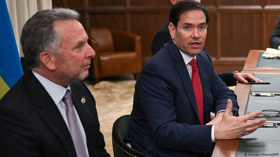 Рубіо: Україна має бути незалежною та суверенною після війни – DW – 30.11.2025