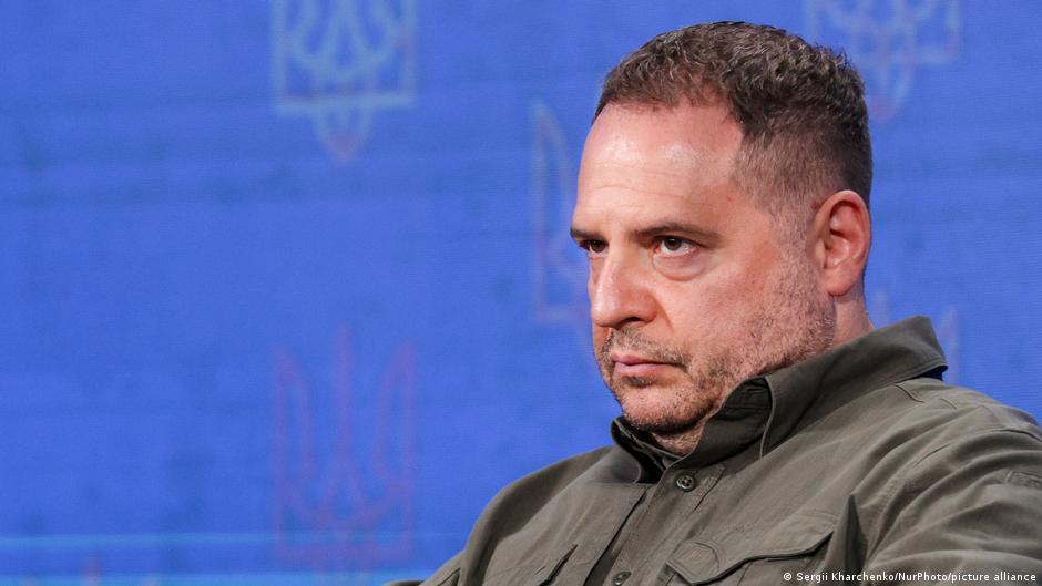 Алі Баба, Че Гевара та семеро розбійників, або Міндічгейт – DW – 02.12.2025