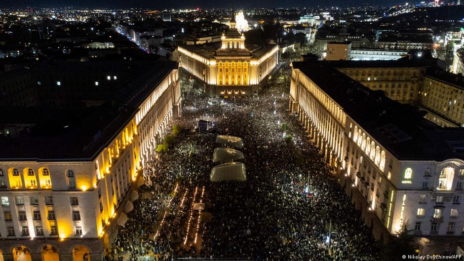 Snimak iz vazduha pokazuje masovnost protesta u Sofiji