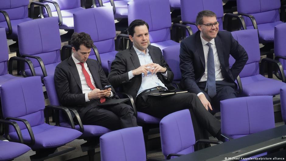 Germany news: CDU holds test vote on fraught pension reform