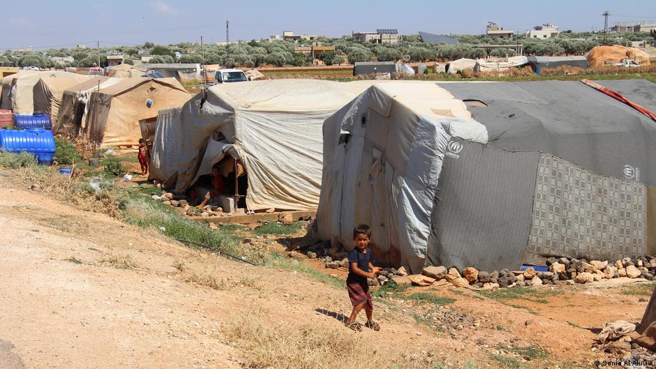 بعد عام على سقوط الأسد ـ نازحون سوريون: ”معاناتنا تتفاقم” – DW – 2025/12/6