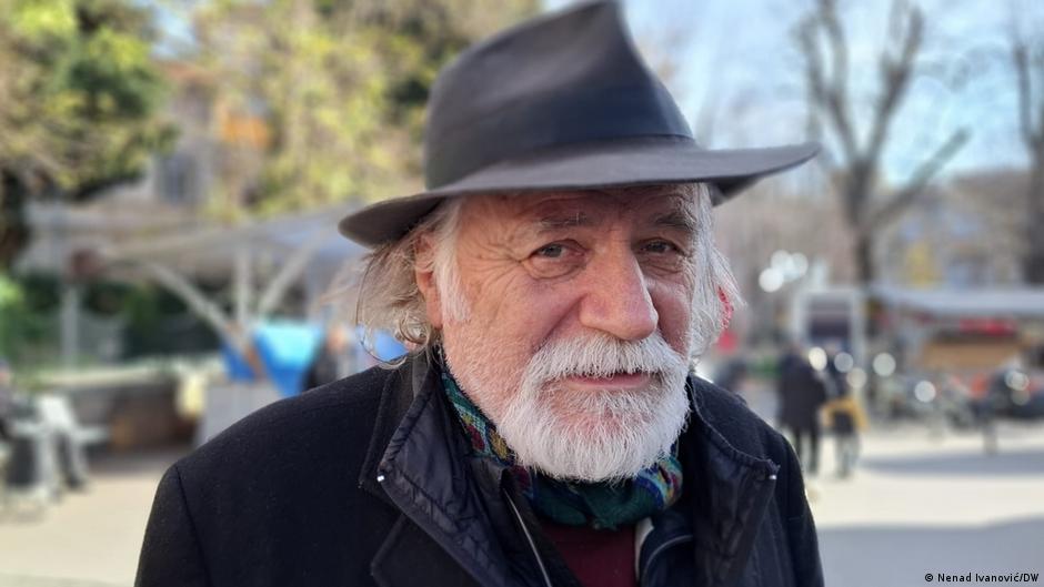 Glumac Rade Šerbedžija, jedan od učesnika pulskog marša