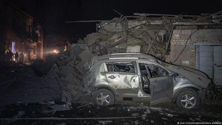 Ukraine: Germany says Russia resisting negotiated peace – DW – 12