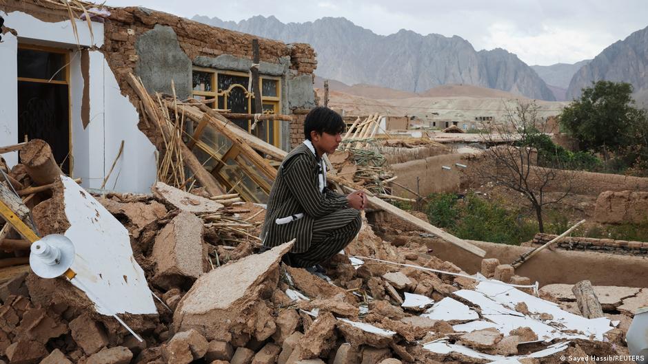 زلزله ۵.۹ ریشتری در افغانستان دست‌کم هشت کشته بر جا گذاشت